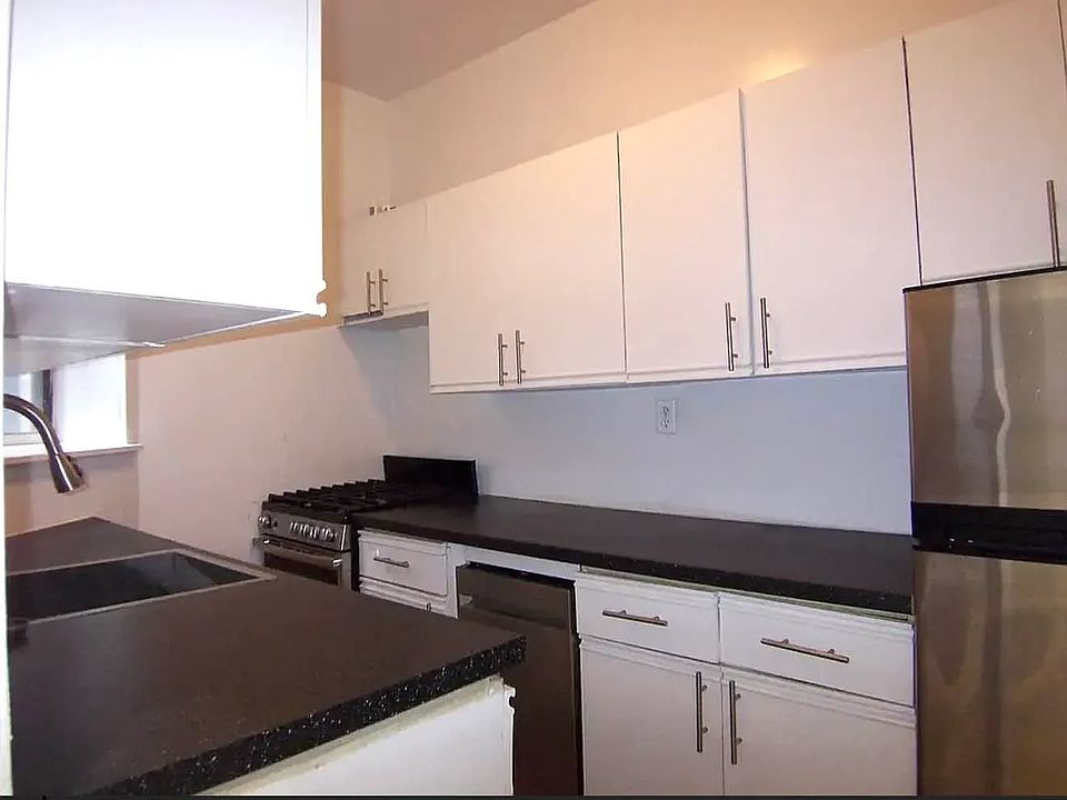1st image of 415 W 52nd St APT 1A