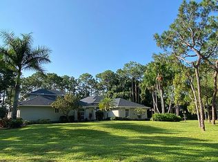 17040 Primavera Cir, Cape Coral, FL 33909