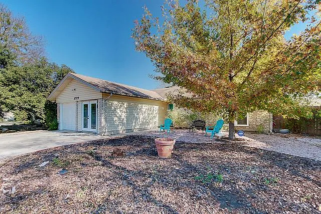 10709 Berthound Dr — Photo 3