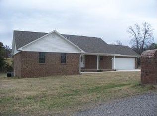 130 Cloverleaf Cir, London, AR 72847