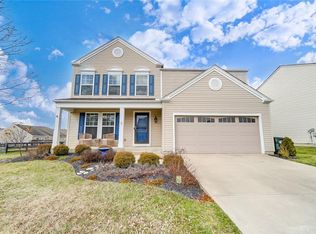 1731 Greentree Meadows Dr, Lebanon, OH 45036