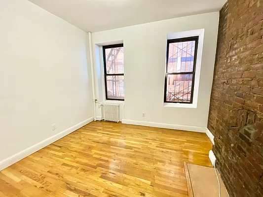 Rented by JM Preston Properties LLC | media 9