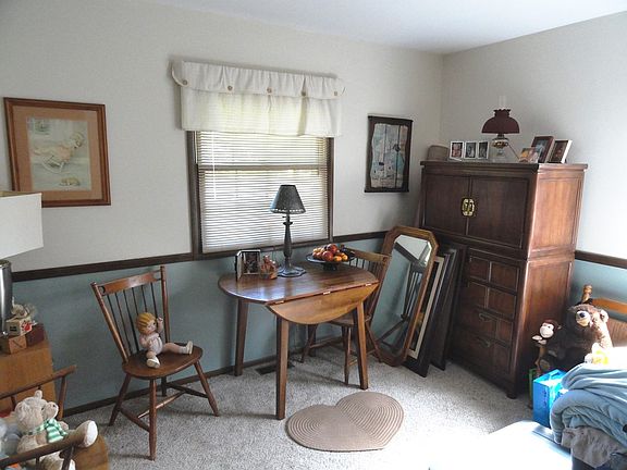 4th image of 1015 Amboise Dr
