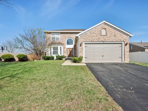 6 Kingsbrooke Ct, Bolingbrook, IL 60440