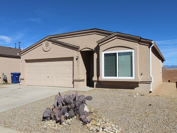 4th image of 624 Vermilion Ct NW