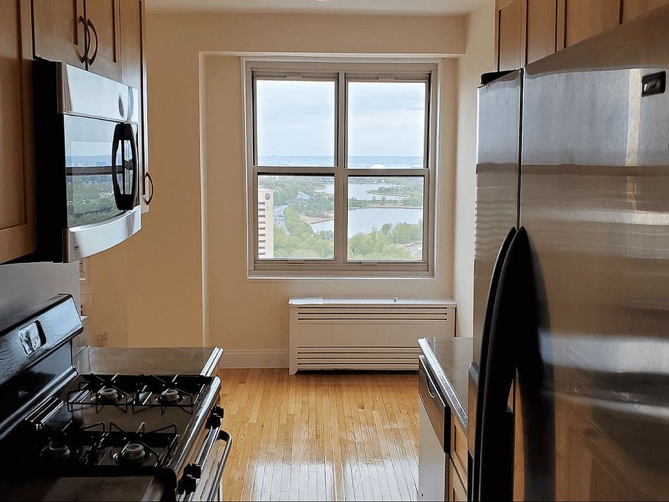 1st image of 123-33 83rd Ave #2708