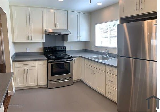 1st image of 1121 Borregas Ave #5