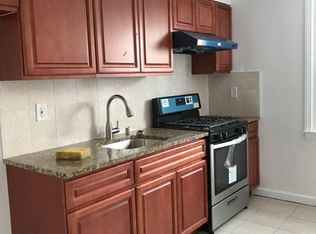5901 B St, Philadelphia, PA 19120