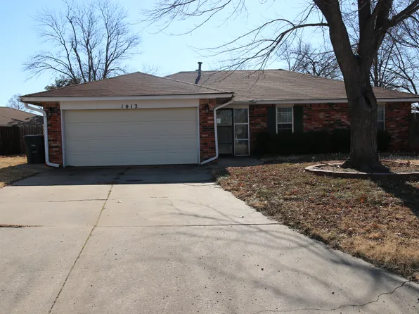 1012 Mercury Cir, Edmond, OK 73003