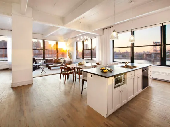 1 Main Street image 1 of 10