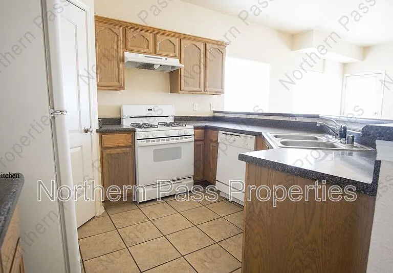 5904 Cielo Del Rey Pl #A — Photo 8