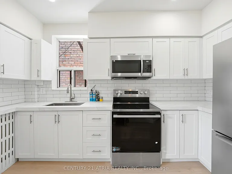 603 College St #2 — Photo 7