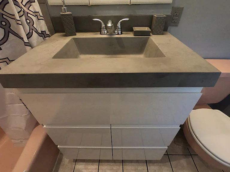 5830 Perry Ln — Photo 32