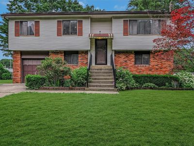 103 Lakeway Drive, West Babylon, NY, 11704