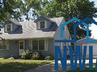 710 Walnut Ln, Storm Lake, IA 50588