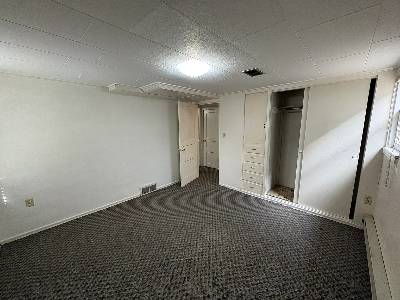 1 bed, 616 sqft, $950 — Photo 4