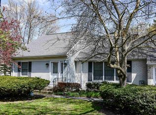 908 N Powell Rd, Essexville, MI