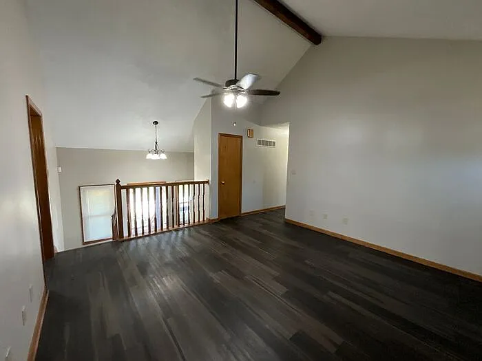 18500 E Arrowhead Ln — Photo 7