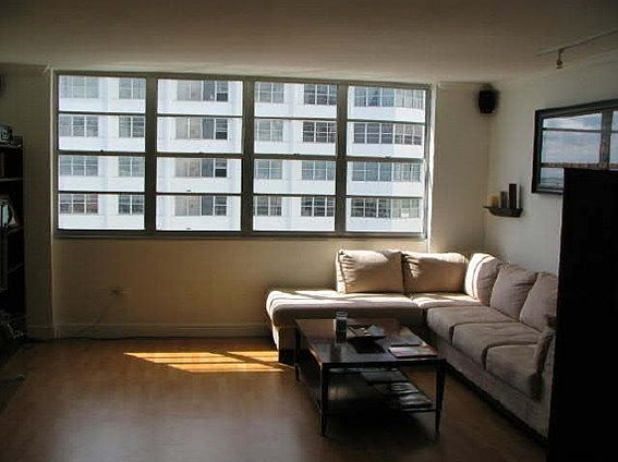 2nd image of 801 Brickell Bay Dr APT 1666