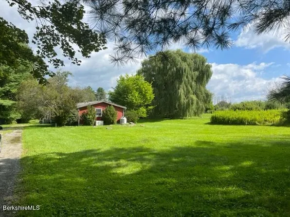 121 Jug End Rd, South Egremont, MA 01258
