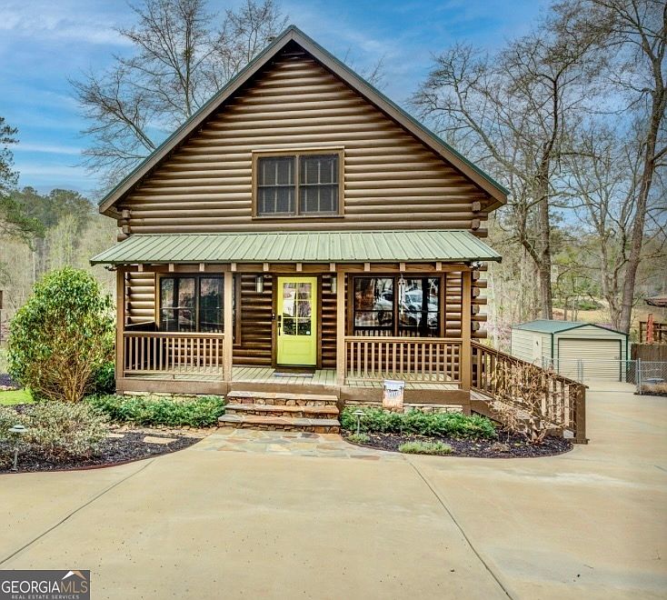 1st image of 179 Parrot Dr