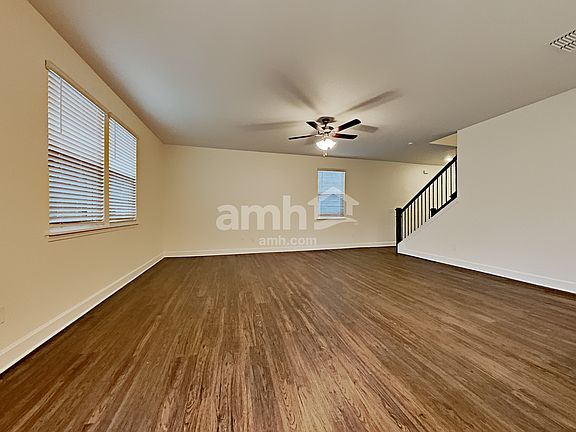 4th image of 10311 Marsh Edge Ct
