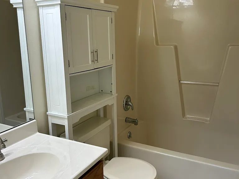 379 Woodruff St — Photo 12