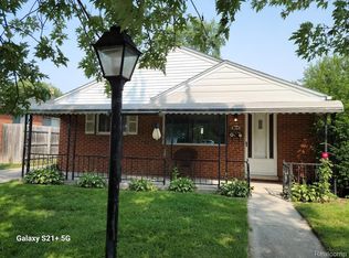 7891 Oak St, Taylor, MI 48180