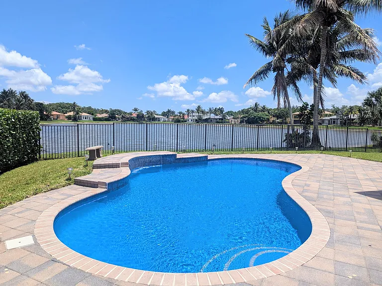 10640 Oak Meadow Ln — Photo 10