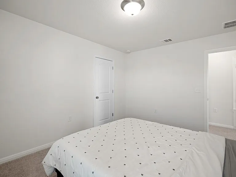 13005 Foreston Dr — Photo 27