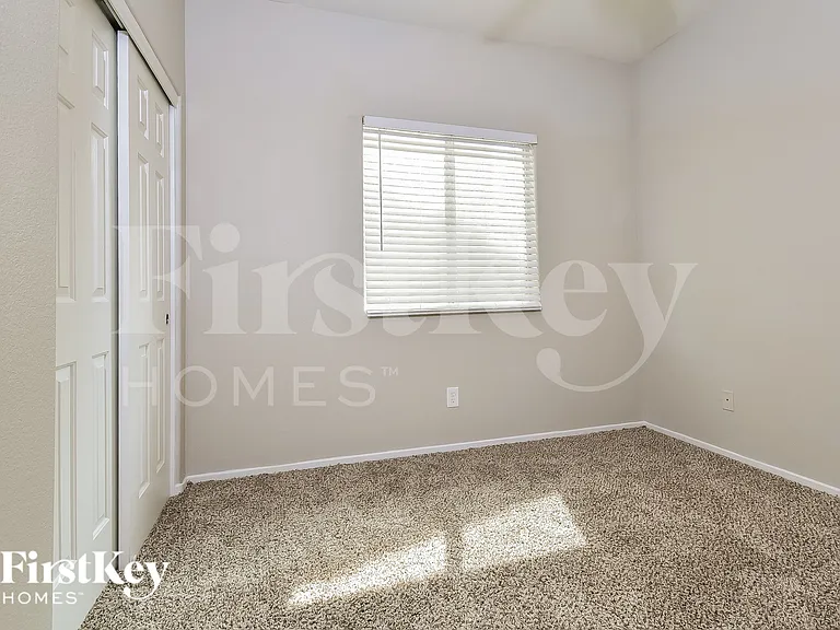 1527 Paradise Reef Ave — Photo 12