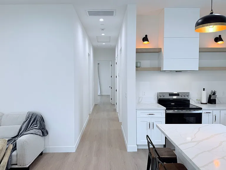 5725 Bertrand Ave #1/2 — Photo 17