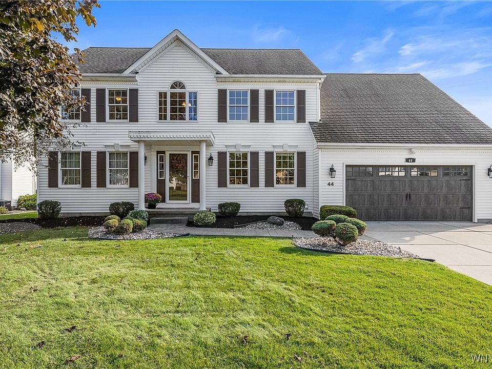 1st image of 44 Southpoint Dr