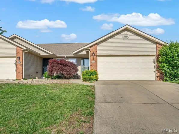 10918 Kentfield Dr, Lebanon, IL 62254