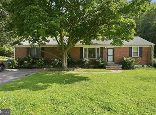 3260 Green Meadows Dr, Indian Head, MD 20640