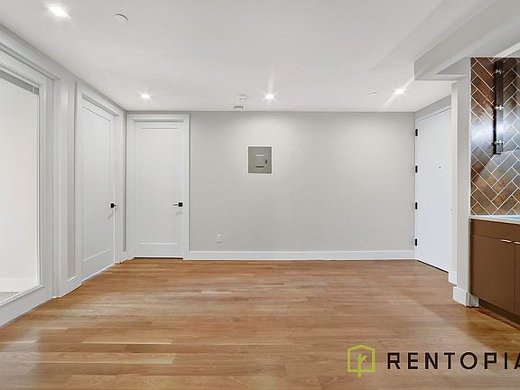 4th image of 58 Palmetto St #2G