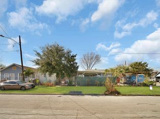 4811 Terry St, Houston, TX 77009