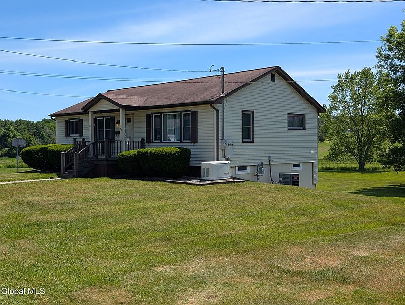 4th image of 12 Goodrich Avenue