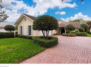 206 Edgemere Way S, Naples, FL 34105