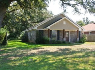 13881 Shea Cir, Foley, AL 36535