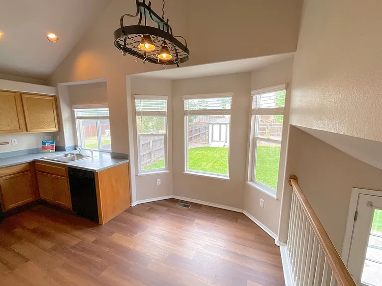 9180 Red Columbine Dr — Photo 12