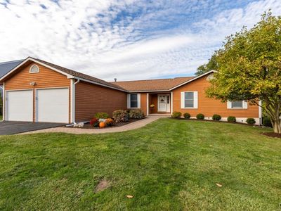 7273 Snowball Run, East Syracuse, NY, 13057