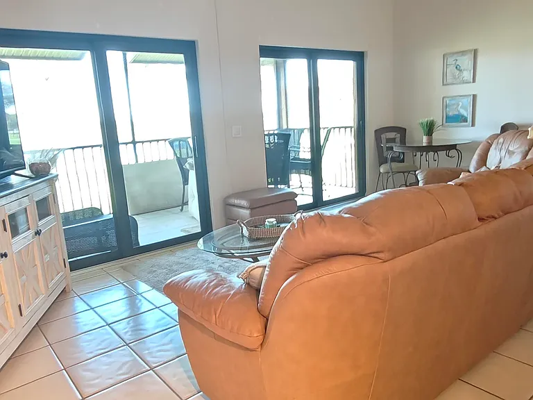 233 NE Edgewater Dr #203 — Photo 14