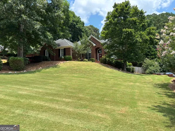 850 Ivy Ridge Dr, Loganville, GA 30052