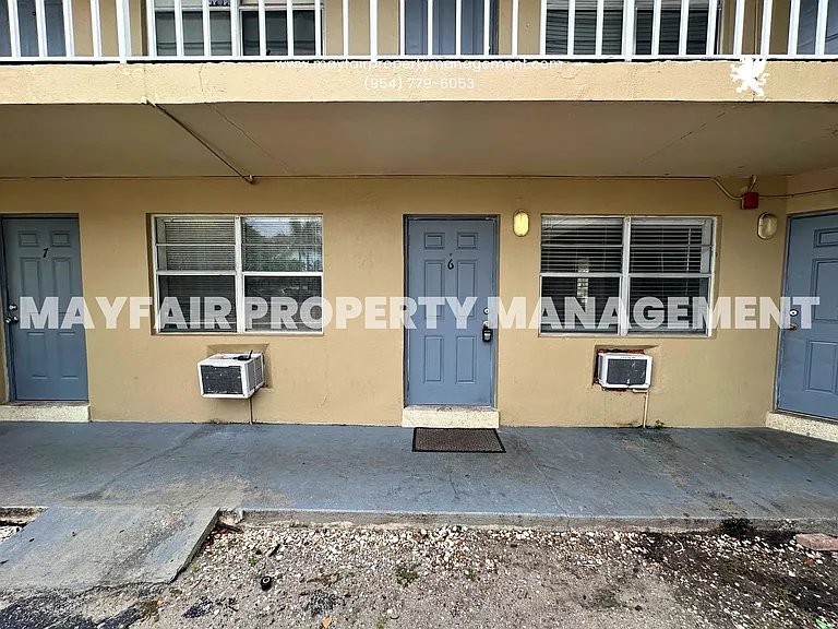 225 S B St #6 — Photo 11