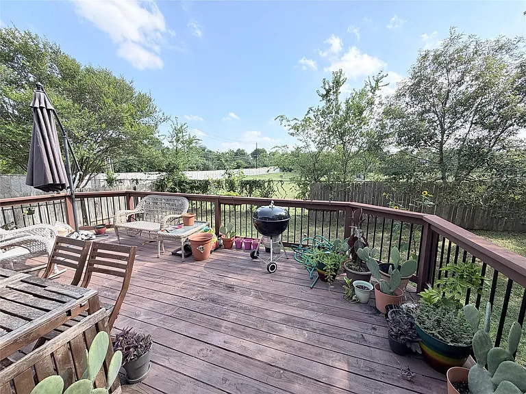 2805 Feathercrest Dr — Photo 22