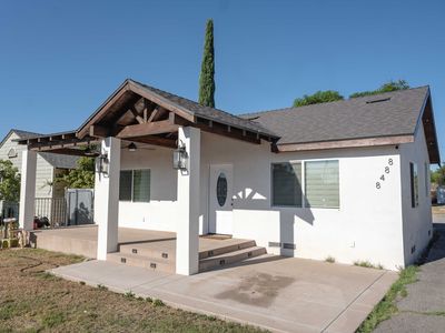8848 Nuevo Ave, Fontana, CA, 92335
