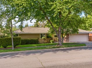 2353 Brentwood Dr, Medford, OR
