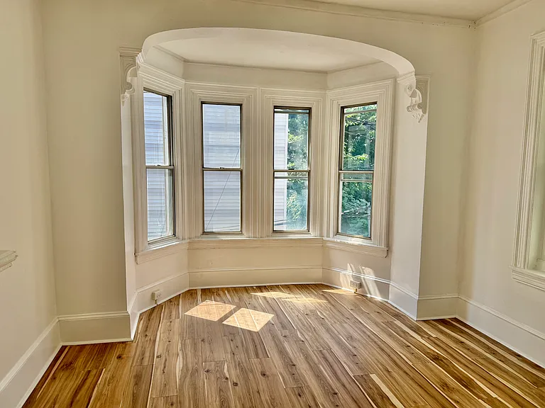 4024 Spring Garden St #B — Photo 6