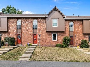 1703 Timberglen Dr, Imperial, PA